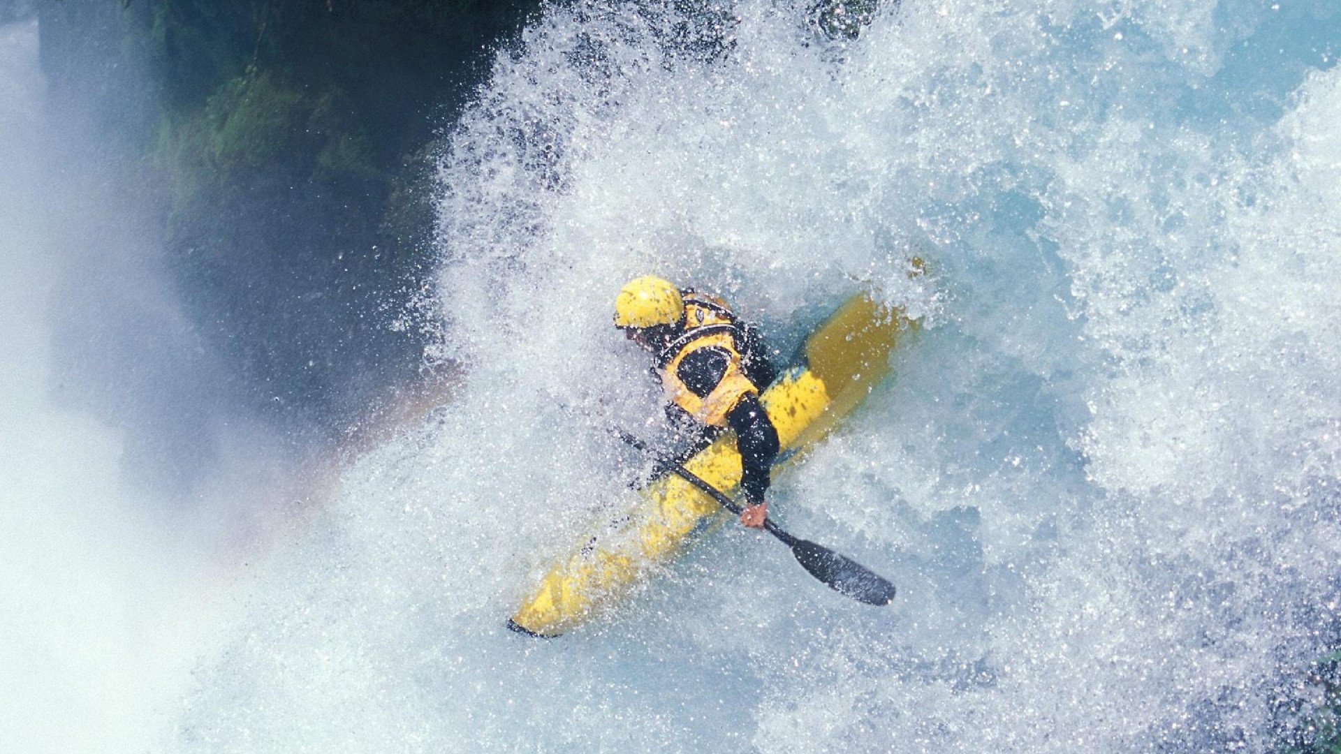 中国男篮深化内部竞争激活球员潜能,中国男篮面临一个可怕的对手